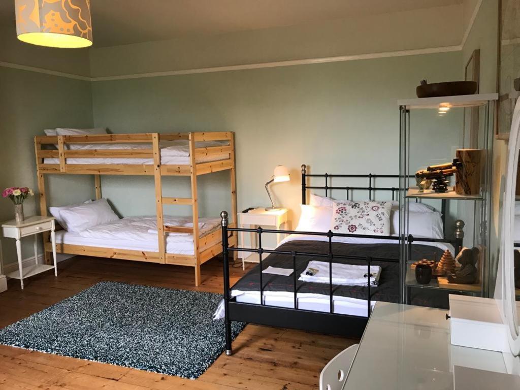 The Hollies Bed & Breakfast South Kilworth Екстериор снимка
