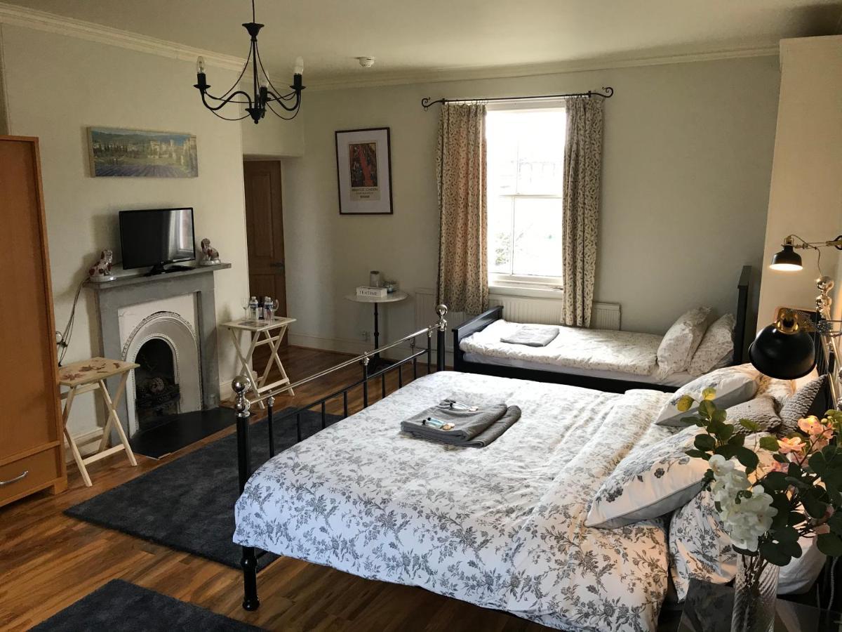 The Hollies Bed & Breakfast South Kilworth Екстериор снимка