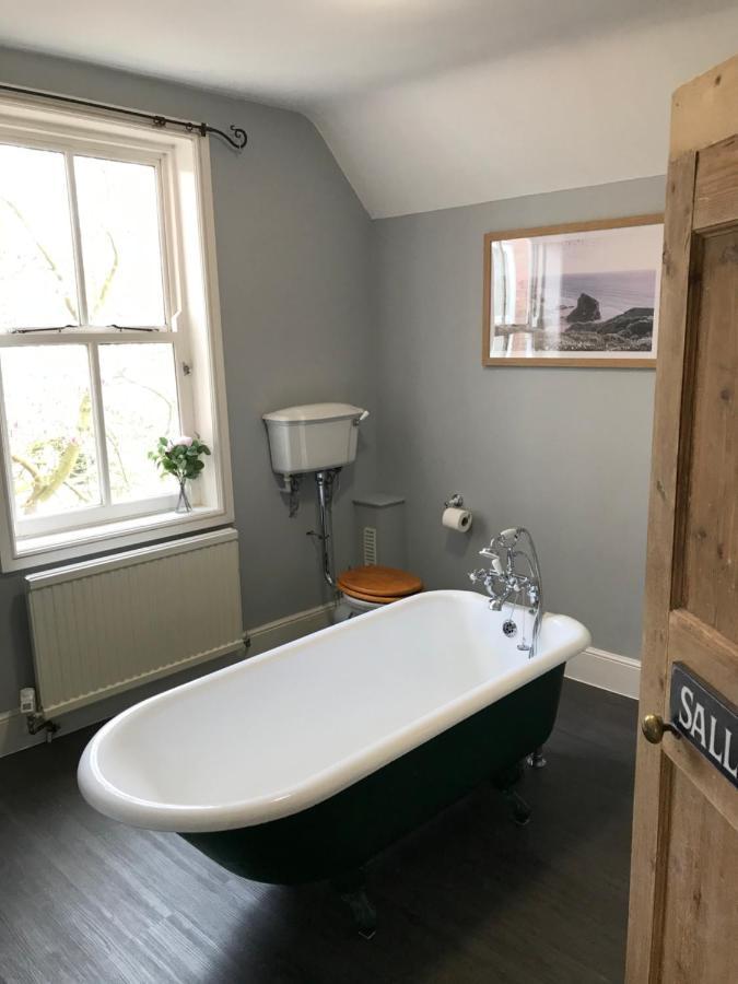 The Hollies Bed & Breakfast South Kilworth Екстериор снимка